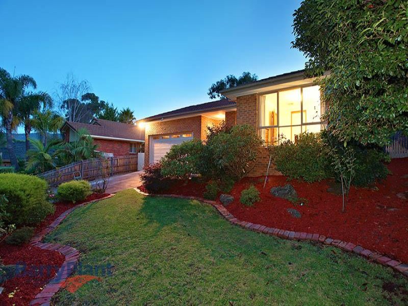 25 Lakeview Drive, Lilydale, Vic 3140 Property Details