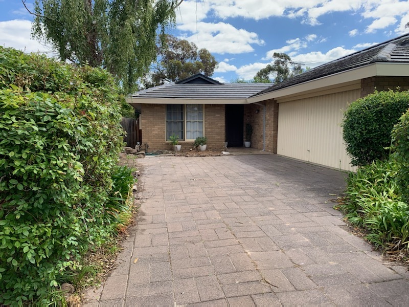 1 Crosbie Court, Sunbury, Vic 3429 Property Details