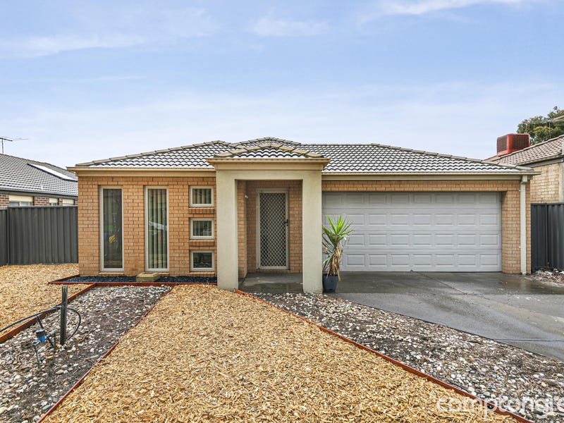 10 Circuit Drive, Truganina, Vic 3029 Property Details