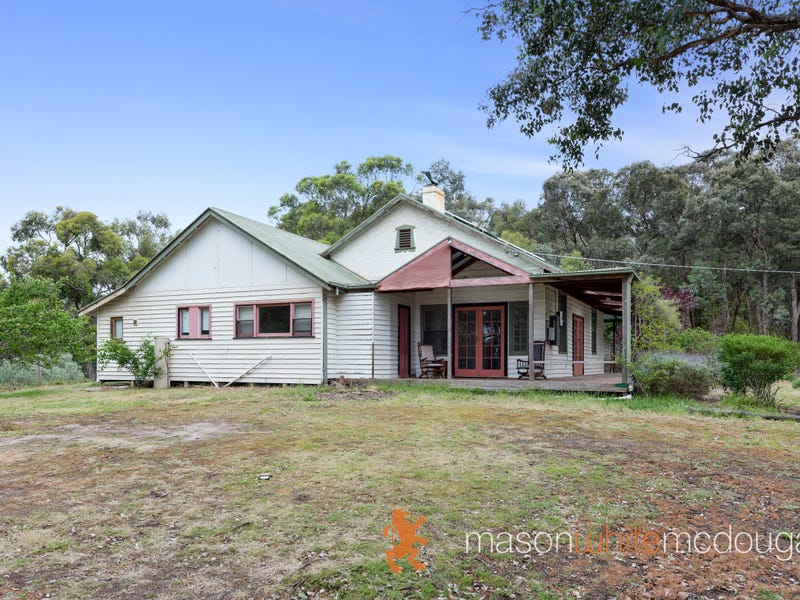 54 Rodger Road, Panton Hill, VIC 3759