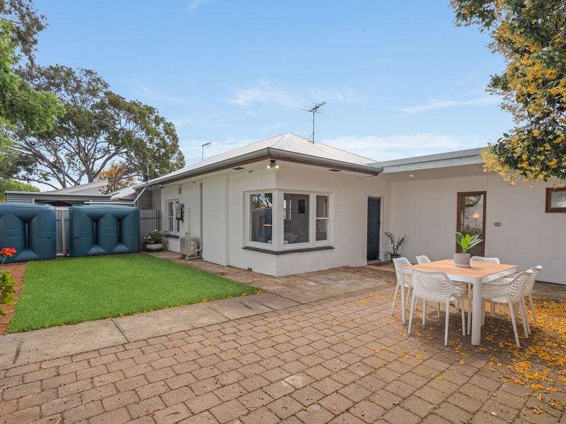 Houses for Sale in SA Pg. 6