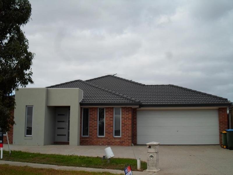 130 Riversdale Drive, Tarneit, Vic 3029 Property Details