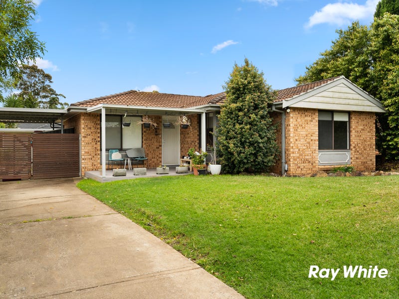 10 Milburn Street, Quakers Hill, NSW 2763