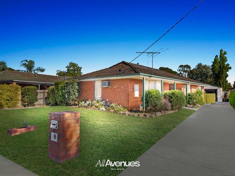 37 Circle Drive, Cranbourne, Vic 3977 - Property Details