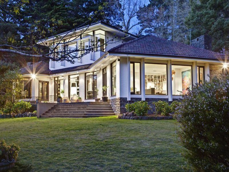14 White Avenue, Crafers, SA 5152 Property Details