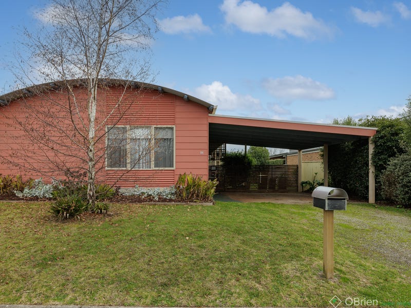 18 Norman Drive, Cowes, Vic 3922 Property Details