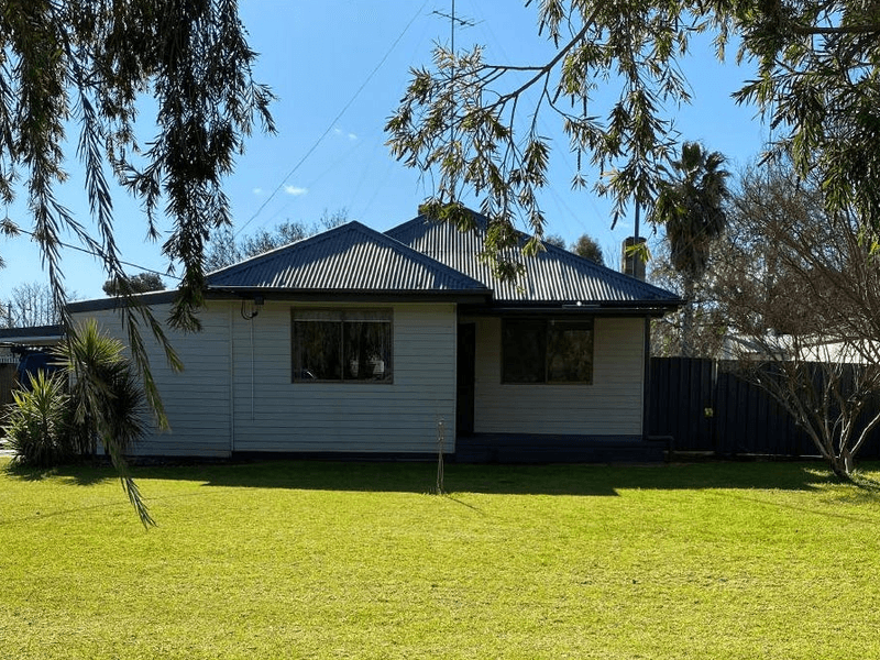 109 Mahonga Street, Jerilderie, NSW 2716 Property Details