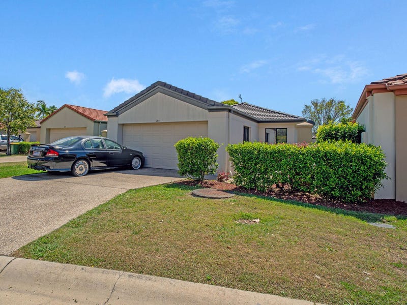 3 Bedroom Houses for Sale in Nerang, QLD 4211