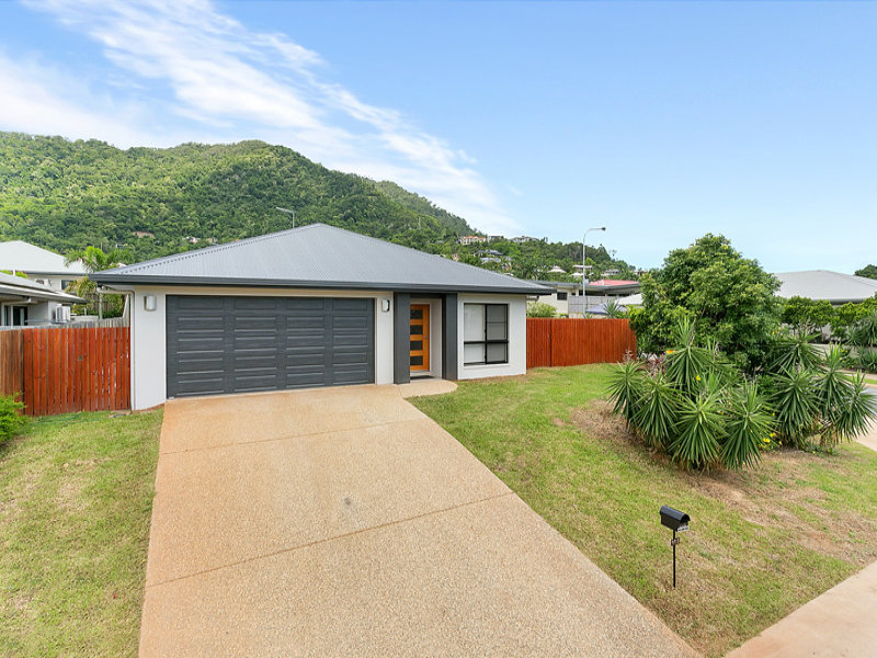 105 Irene Street, Mooroobool, Qld 4870 Property Details