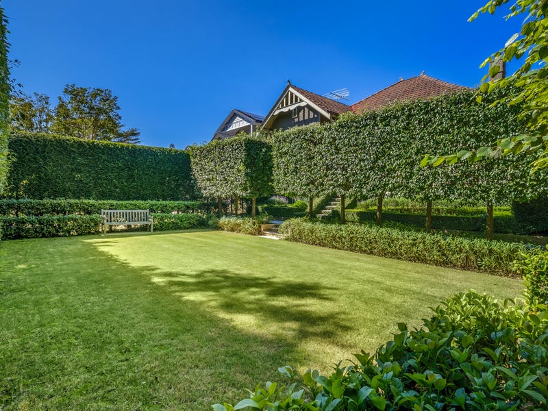 33 Middle Harbour Road, Lindfield, NSW 2070 - Property Details