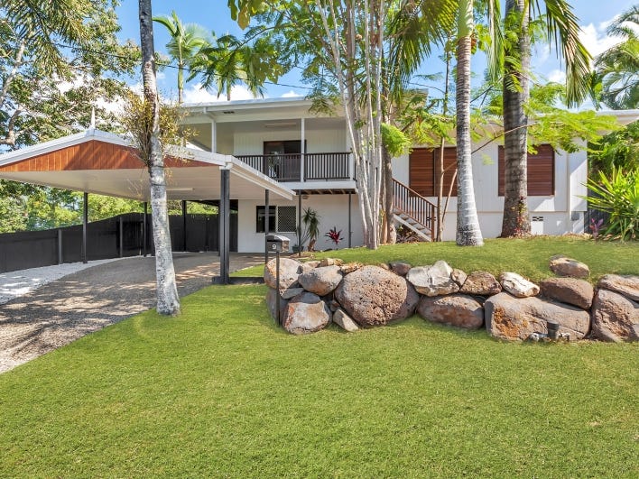 9 Duignan Street, Whitfield, Qld 4870 Property Details