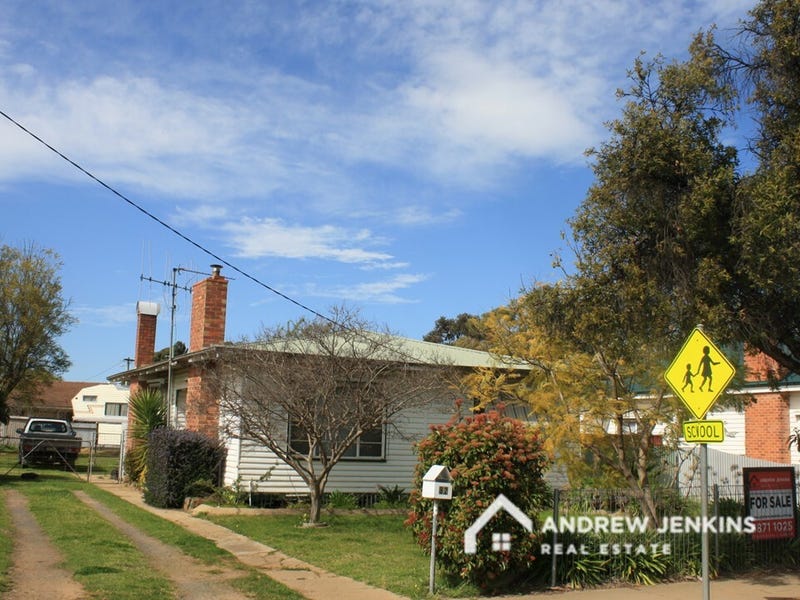 82 William St, Cobram, Vic 3644 Property Details