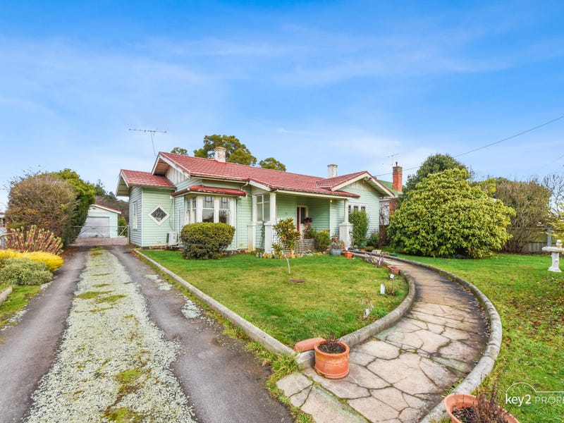 37 Meander Valley Road, Deloraine, Tas 7304 Property Details