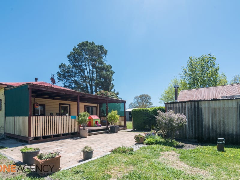 1416 Lucknow Street, Spring Hill, NSW 2800