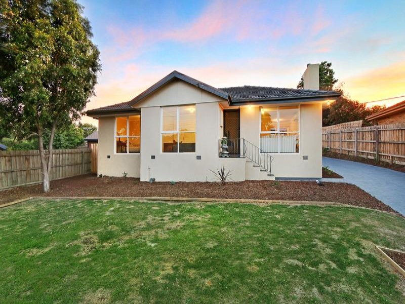 68 Cardigan Road, Mooroolbark, Vic 3138 Property Details