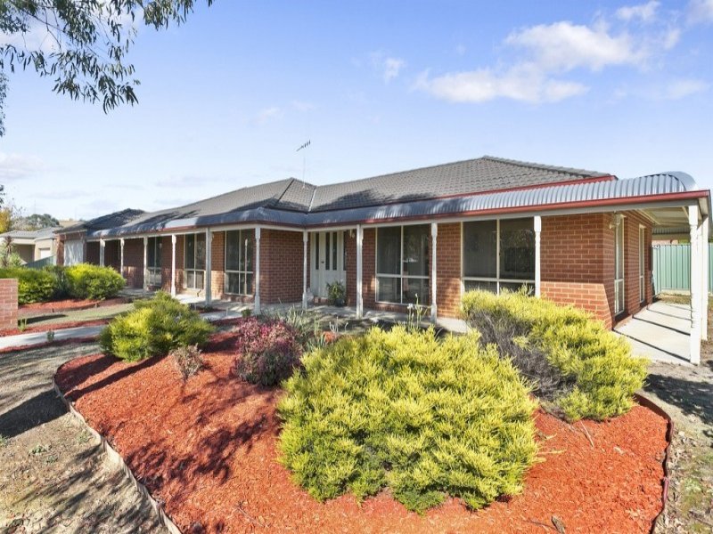 13 Clarendon Close, Strathfieldsaye, Vic 3551 Property Details