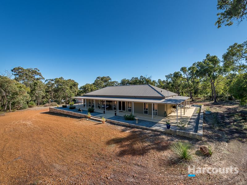 27 Holstein Loop Lower Chittering Wa 6084 Property Details