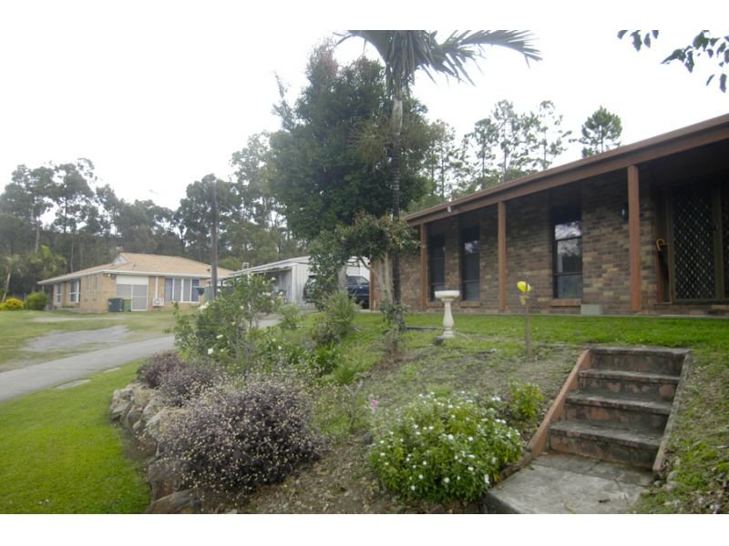 10 Kingsway Drive, Molendinar, QLD 4214