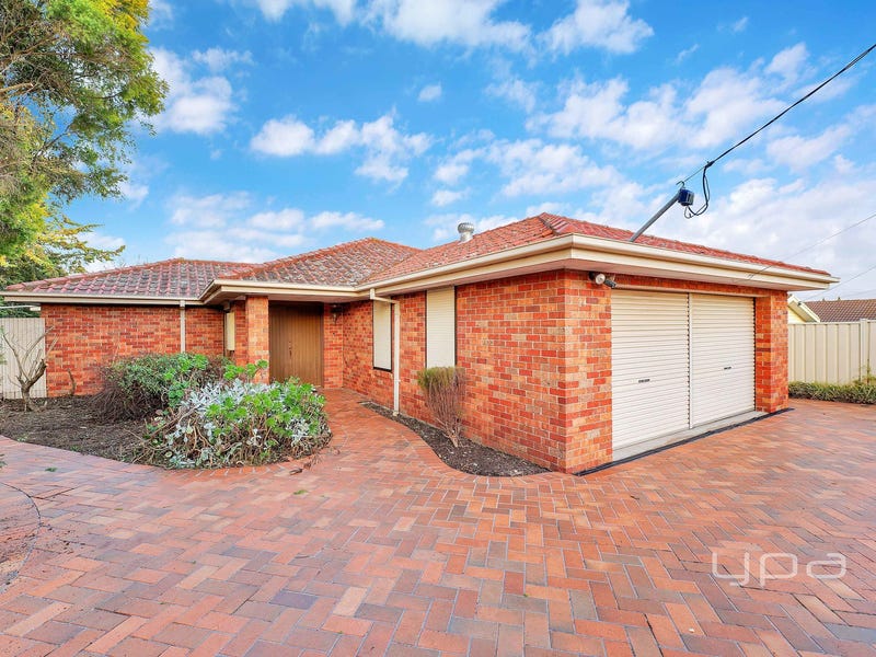24 Albert Road, Sydenham, Vic 3037 Property Details
