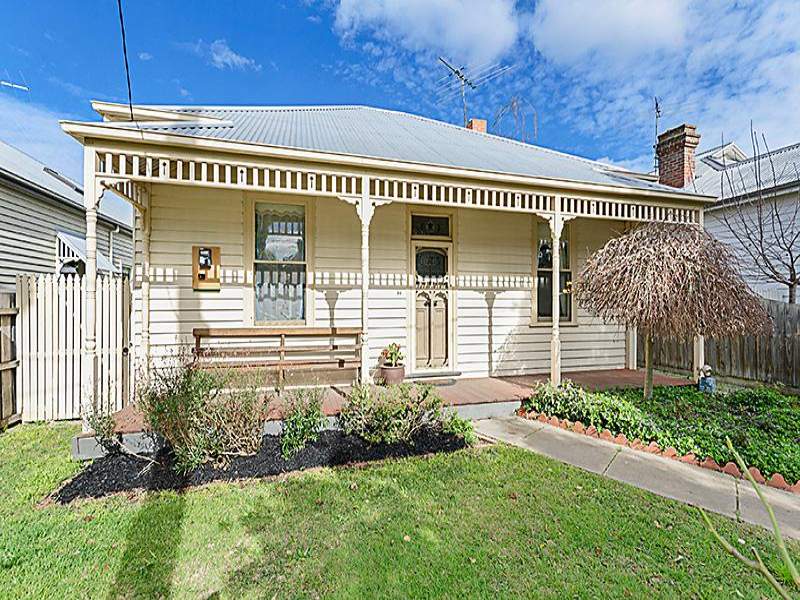 34 Victoria Street, Rippleside, VIC 3215