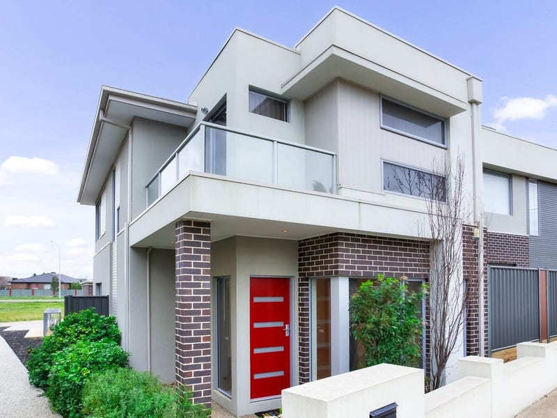 13/6977 Lancefield Drive, Caroline Springs, VIC 3023