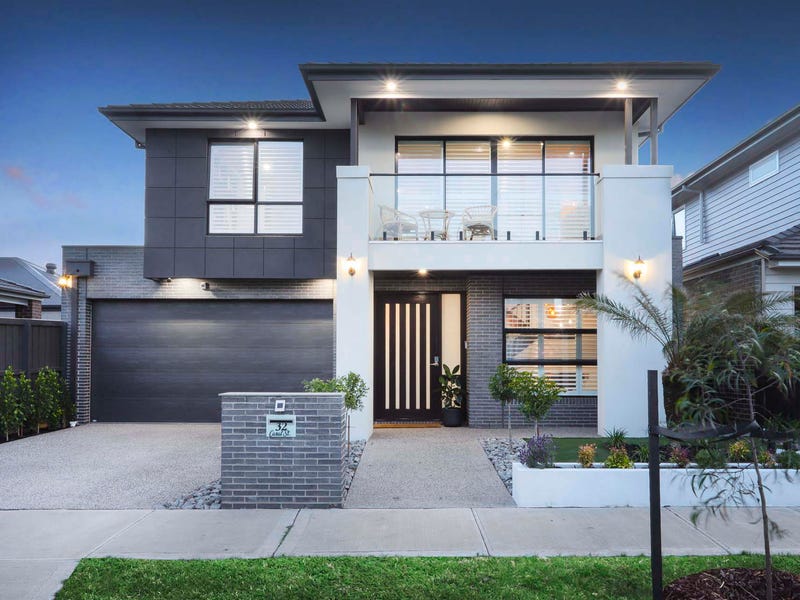 32 Carat Street, Greenvale, Vic 3059 Property Details