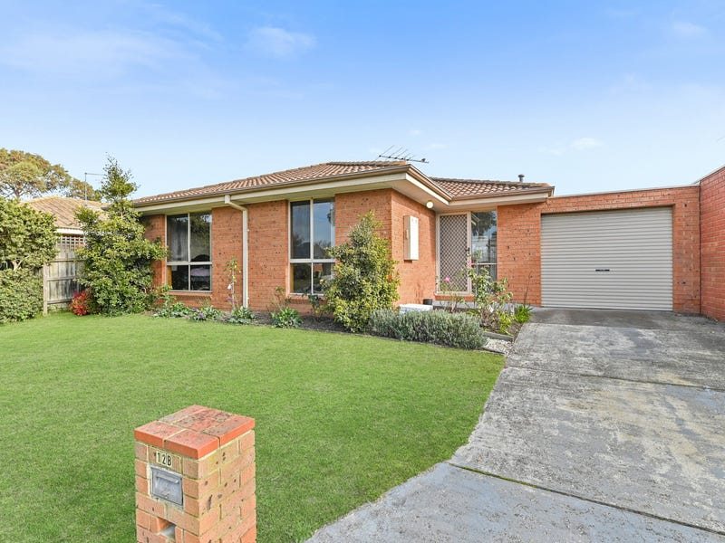 12B Kingston Avenue, Pakenham, Vic 3810 - Property Details