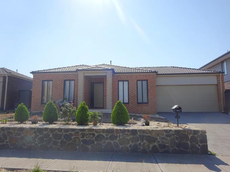 19 Pinnacle Drive, Craigieburn, VIC 3064