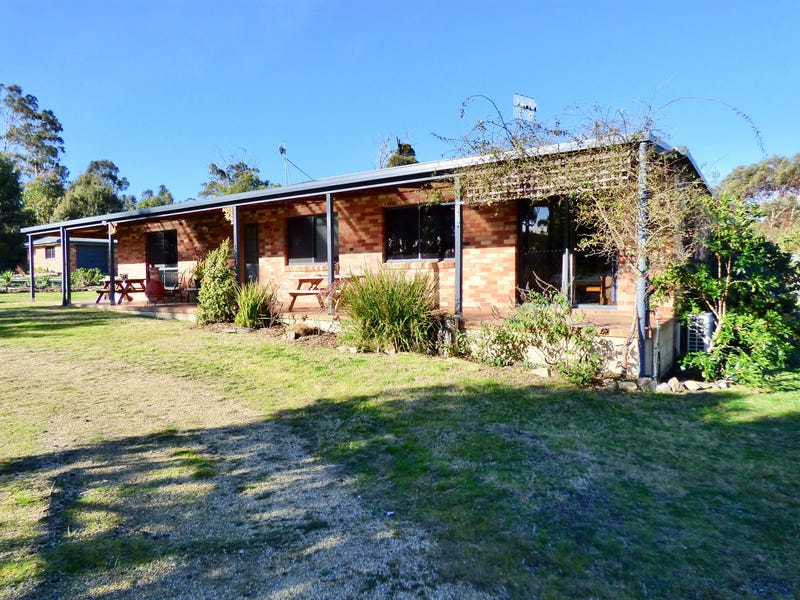 32 Riverview Road, Scamander, Tas 7215 Property Details