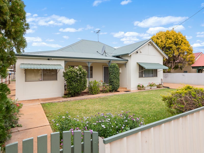 143 Varden Street, Lamington, WA 6430 Property Details