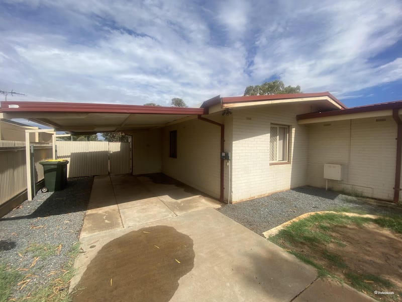 8 Blackall Place, South Kalgoorlie, WA 6430