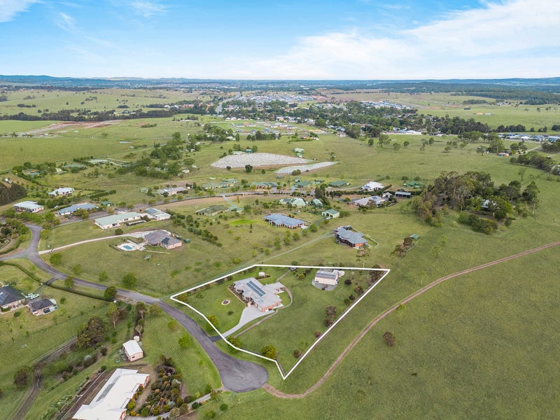 15 Loch Katrine Drive, Lochinvar, NSW 2321 House for Sale