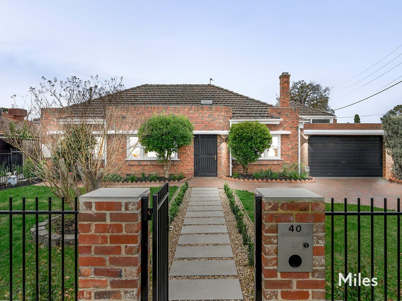 40 St Elmo Road, Ivanhoe, Vic 3079 Property Details