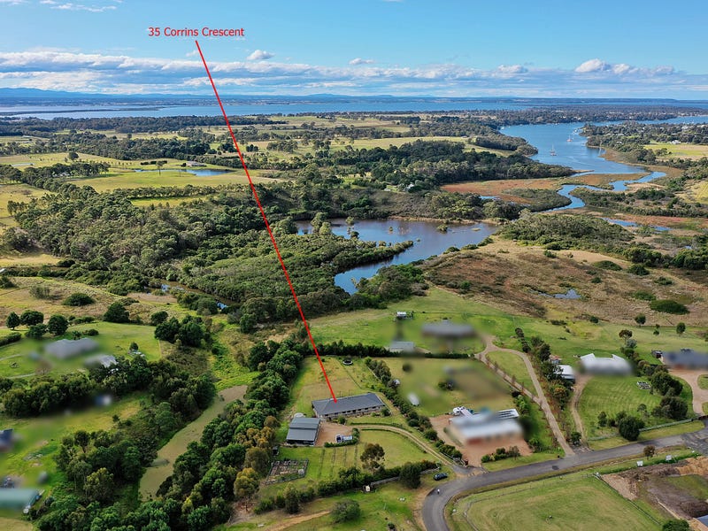 35 Corins Cres, Newlands Arm, VIC 3875