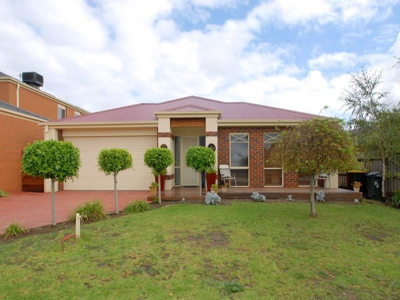 8 Friuli Place, Skye, Vic 3977 Property Details