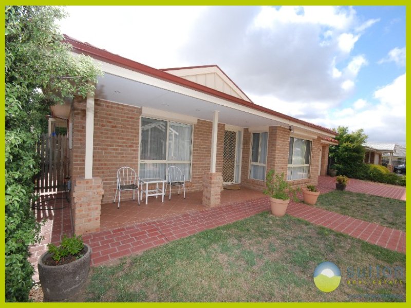 13 Day Circuit, Bungendore, NSW 2621