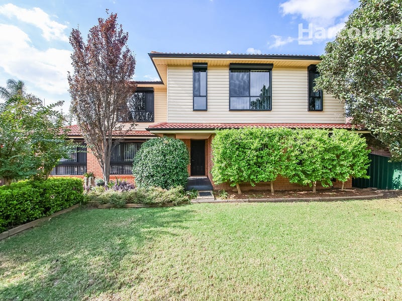 23 Diamontina Avenue, Kearns, NSW 2558 Property Details