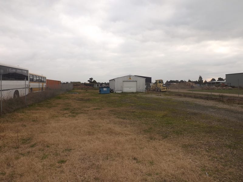 27 Middle Road, Trafalgar, VIC 3824