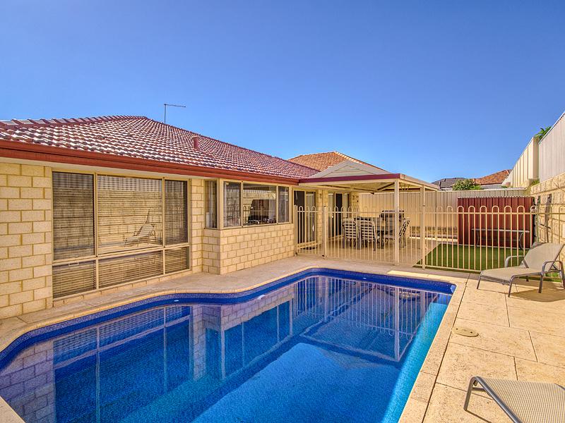 11 Dillon Way, Secret Harbour, WA 6173 - realestate.com.au