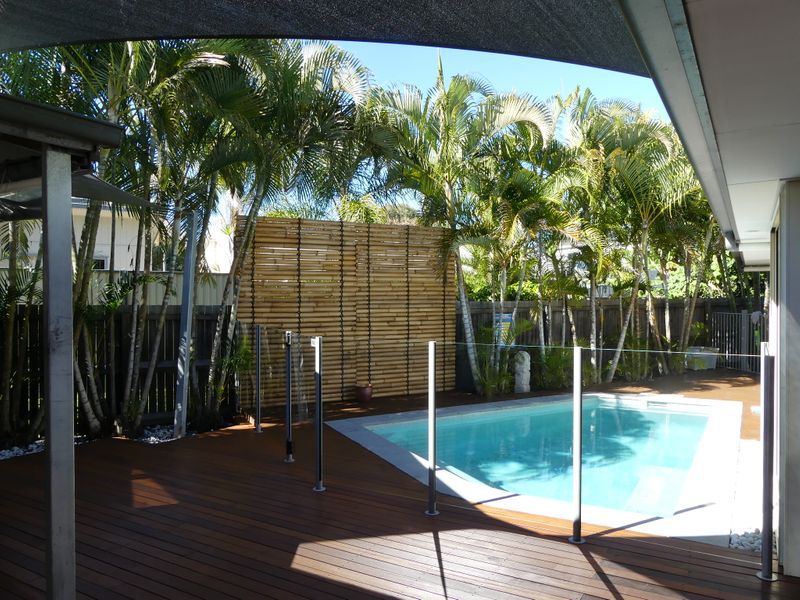 643 David Low Way, Pacific Paradise, QLD 4564