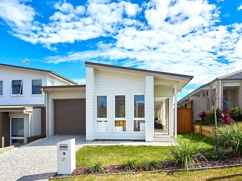 27 Cinnamon Drive, Glenvale, Qld 4350 Property Details