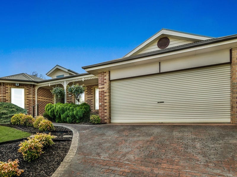 1 Kingsburgh Lane, Lilydale, Vic 3140 Property Details