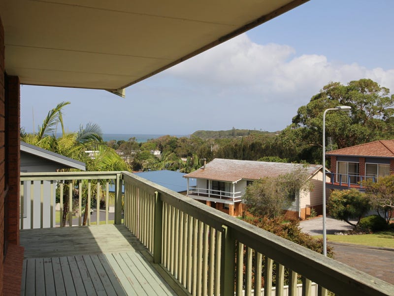 16 Coromont Drive, Red Head, NSW 2430