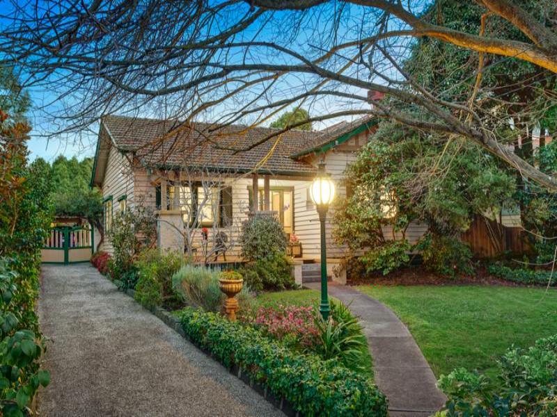 13 Grace Street, Mont Albert, VIC 3127