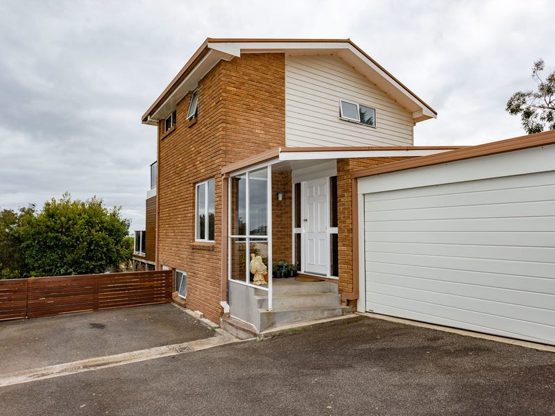 2/168 Upper Street, Devonport, TAS 7310