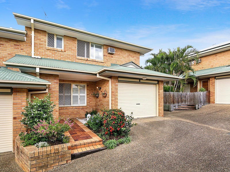 2/70 Denman Street, Greenslopes, QLD 4120