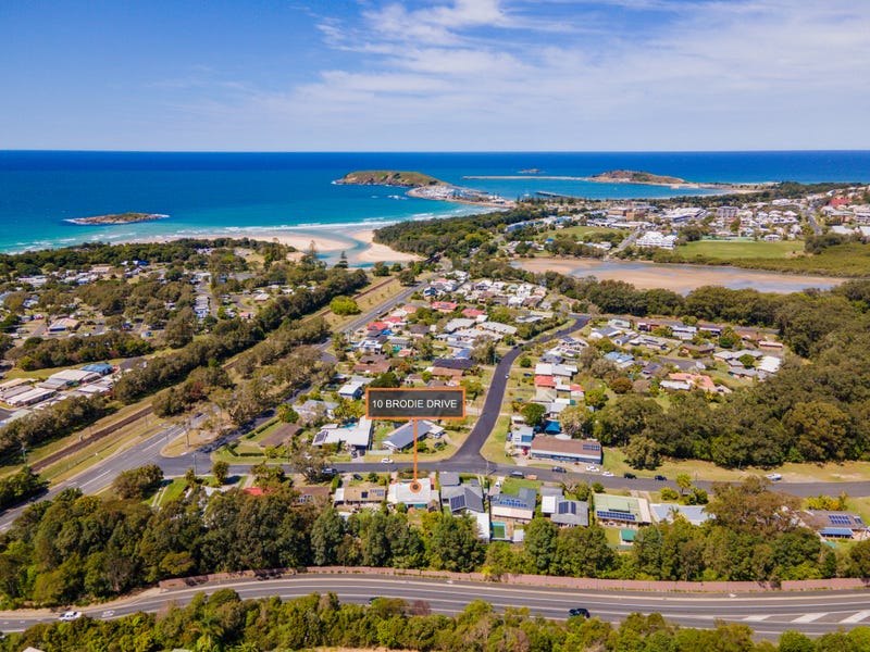 10 Brodie Drive Coffs Harbour NSW 2450 Property Details