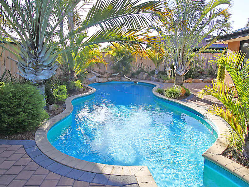 34 Cashmere Gardens, Ballajura, WA 6066 Property Details