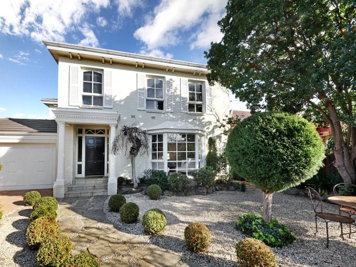 32 Elwood Street, Brighton, VIC 3186