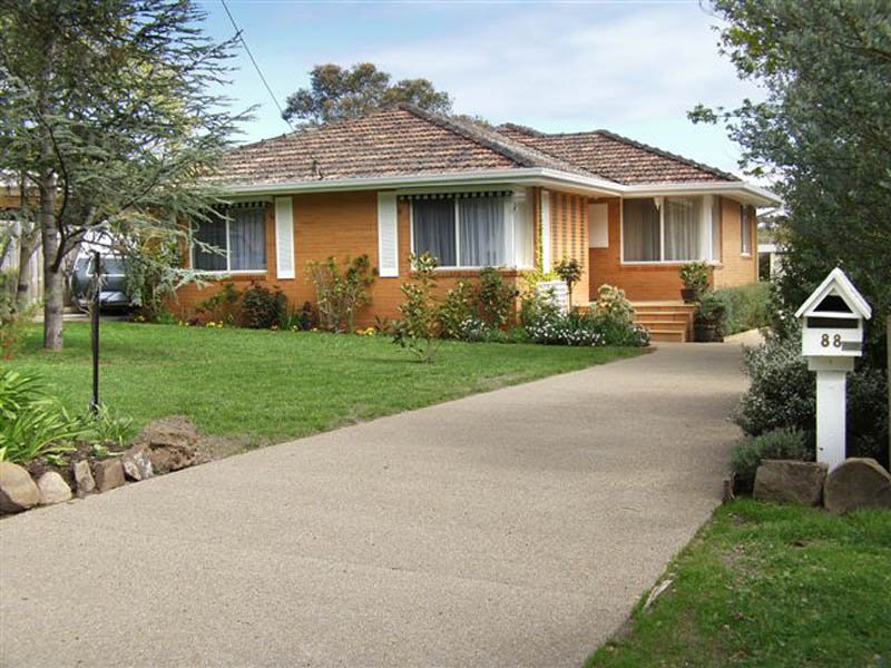 88 Wimbledon Avenue, Mount Eliza, Vic 3930